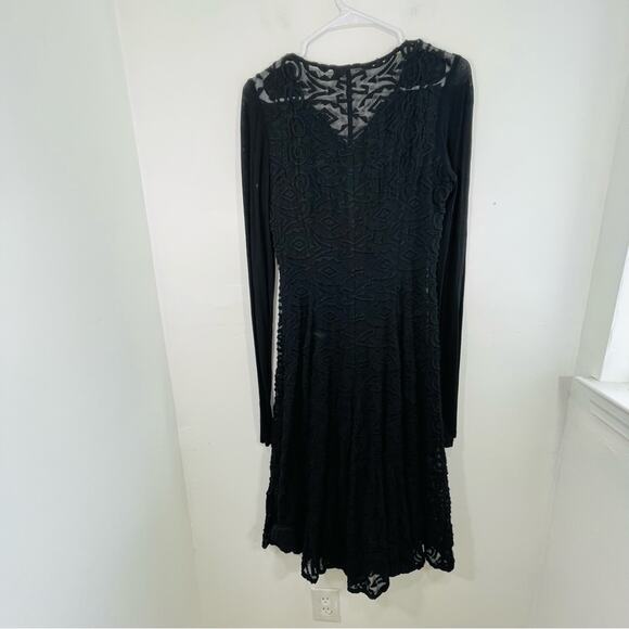 Rostfrei by Anett Rostel Blackk Geometric Embroidered Sheer Sleeve Midi Dress 6 - Picture 12 of 13
